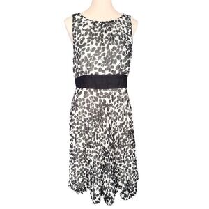 Willa Waters Black White‎ Leaf Print Pleated Midi Dress Size 8 Sleeveless Belted